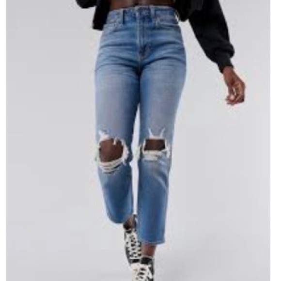 Hollister Denim - Hollister Ultra High Rise Mom Jeans